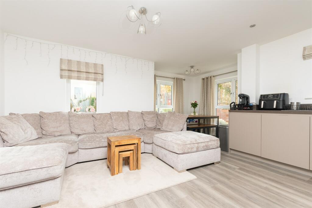 Additional image 5 of Hindmarsh Crescent, Gravesend, Kent