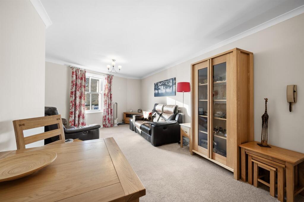 Additional image 16 of Matlock Street, Bakewell
