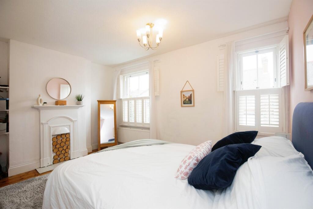 Additional image 7 of Henry Street, Kenilworth