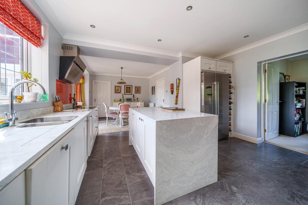 Additional image 8 of Weston Lane, Bulkington, Warwickshire, CV12 9RX