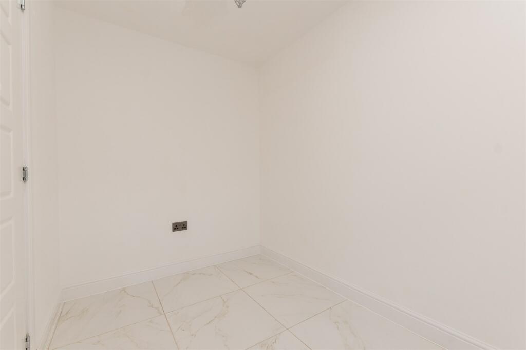 Additional image 5 of Wheeler Close, Dartford, Kent