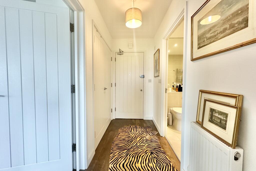 Additional image 3 of Drift, Fishermans Beach, Hythe, Kent