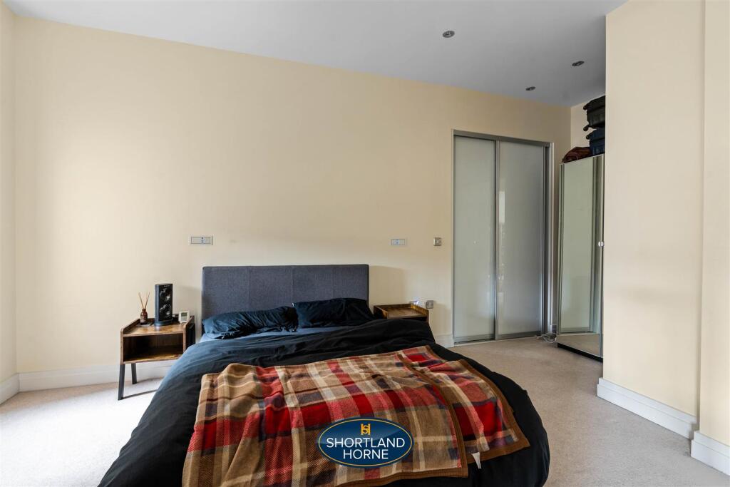 Additional image 9 of Clarendon Avenue, Leamington Spa