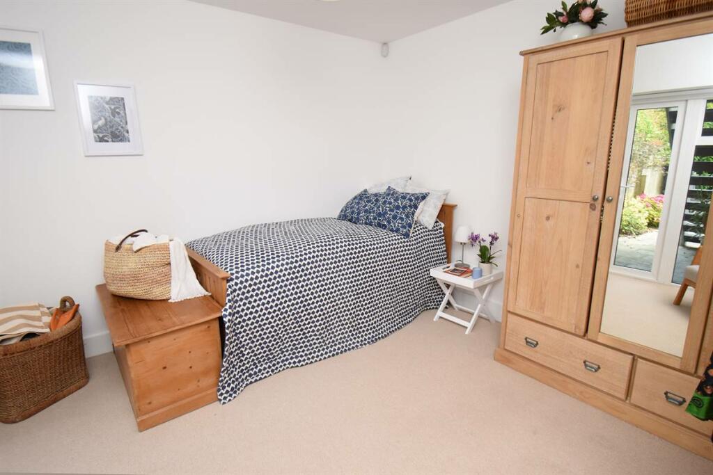 Additional image 18 of Martindown Road, Whitstable