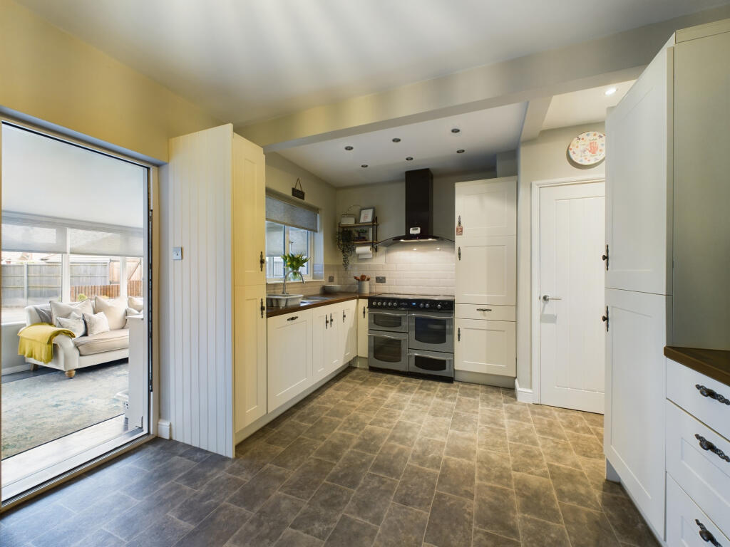 Additional image 6 of Courtland Drive, Alvaston