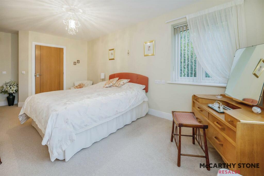 Additional image 10 of Salmon Court, Stratford Road, Wellesbourne, Warwick