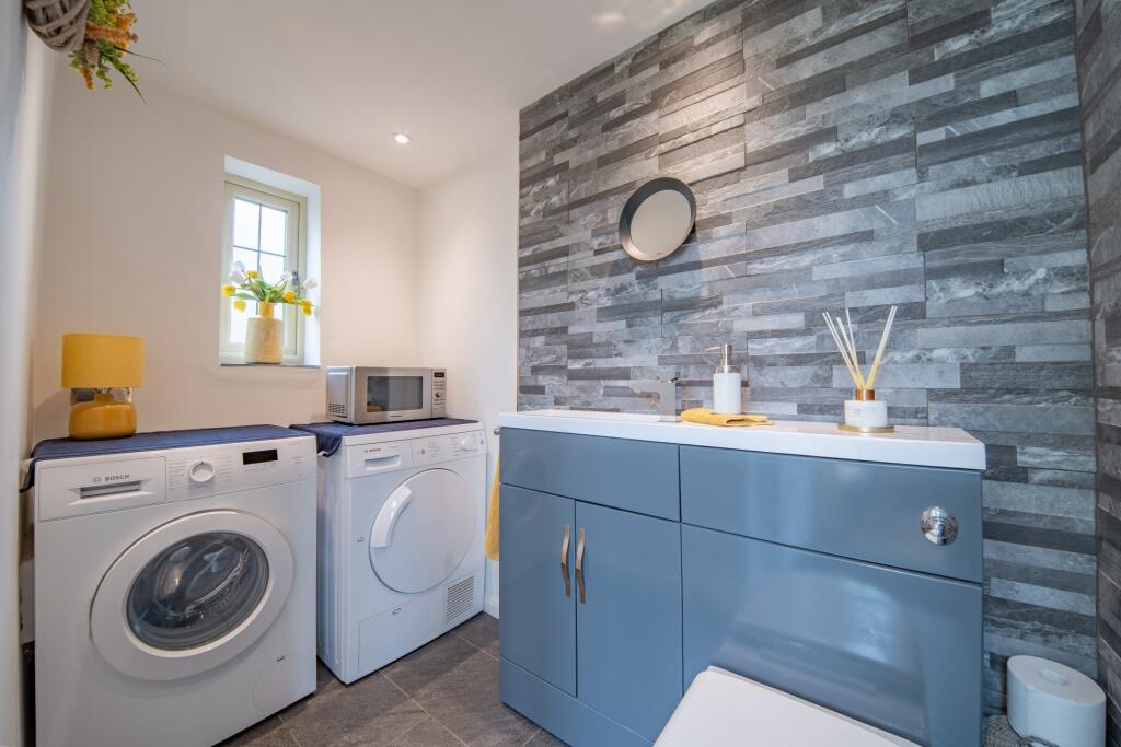 Additional image 12 of Main Road, Higham, DE55