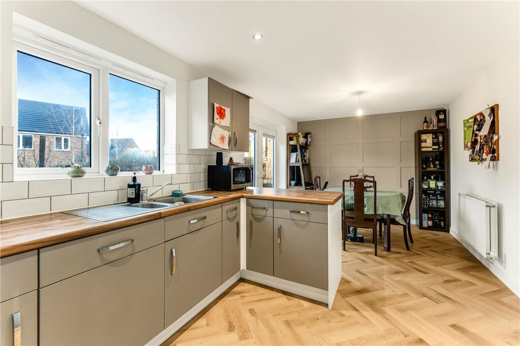 Additional image 5 of Waterton Way, Bishops Tachbrook, Warwickshire, CV33