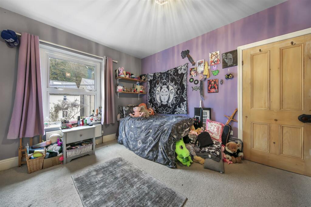 Additional image 17 of Edge Road, Matlock, DE4 3NH