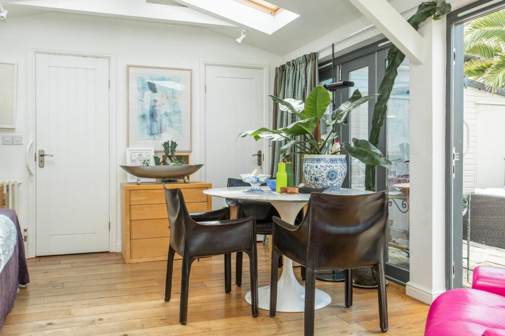 Additional image 31 of Island Wall, Whitstable, CT5