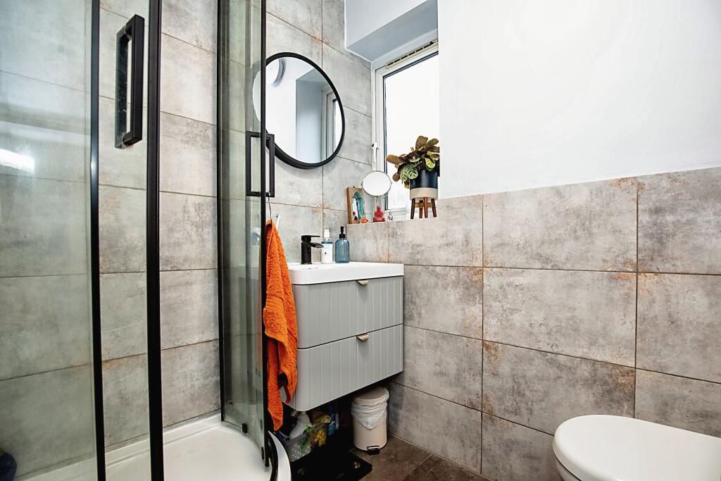 Additional image 7 of 25 Leam Terrace, Leamington Spa, CV31