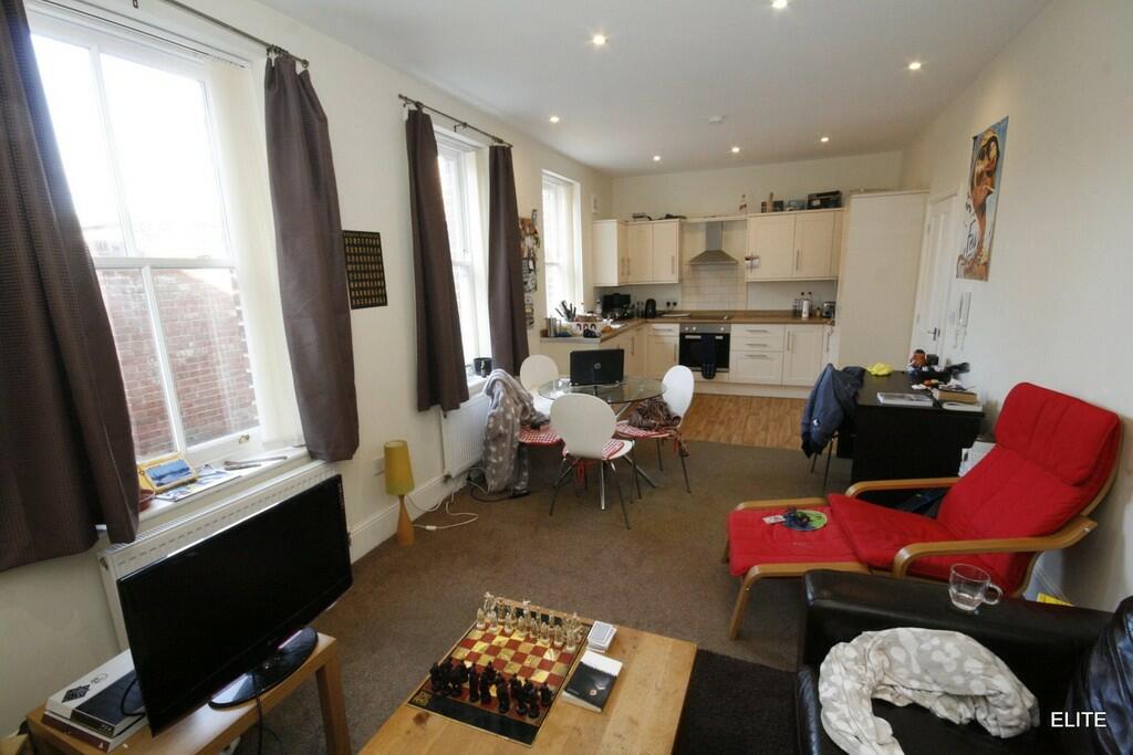 Additional image 5 of Gilesgate, Durham