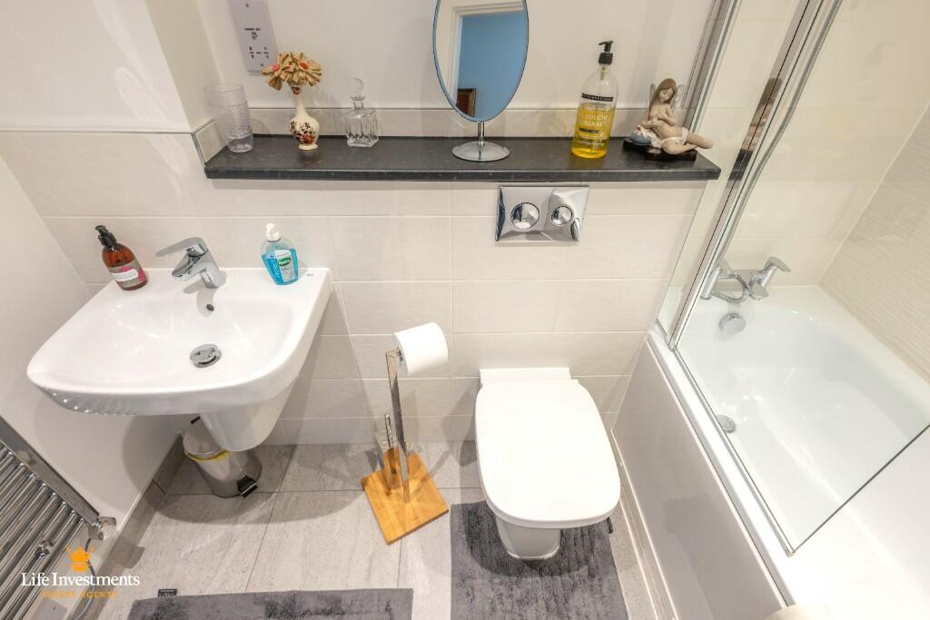 Additional image 31 of Coombe Road, Rugby, Warwickshire, CV23