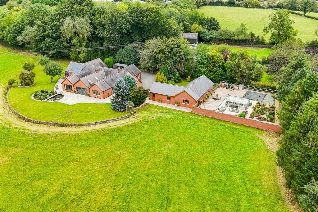 Mansell Park, Hulland Ward, Ashbourne, Derbyshire, DE6 3ER