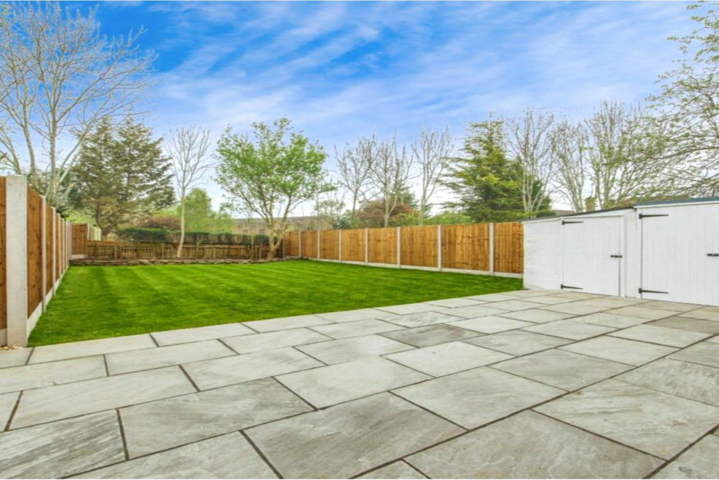 Additional image 20 of Heanor Road, Loscoe, DE75