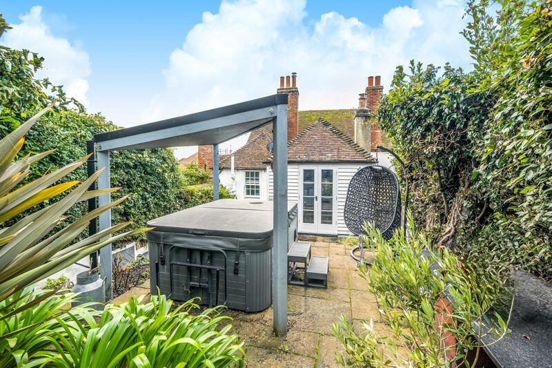 Additional image 4 of Hythe