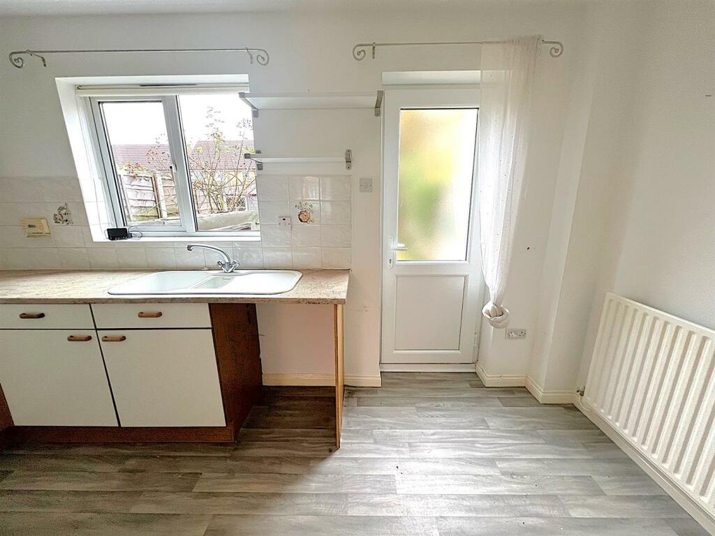 Additional image 5 of Brunswick Close, Rugby