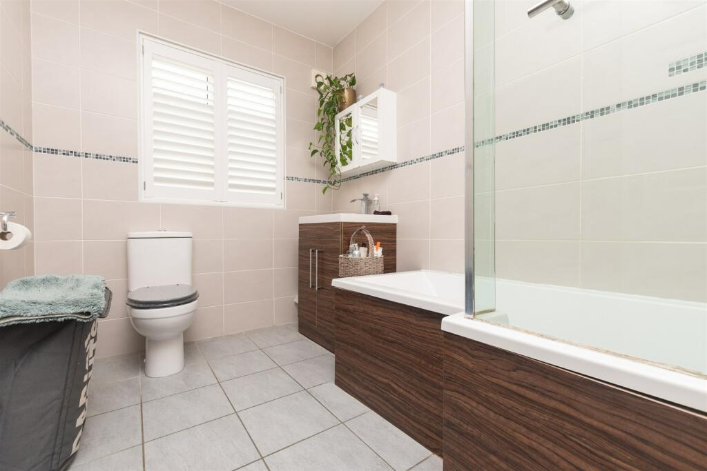 Additional image 11 of New Road, Meopham, Gravesend, Kent