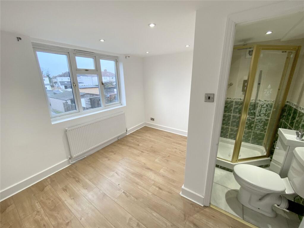 Additional image 16 of Wellington Avenue, Blackfen, Sidcup, DA15