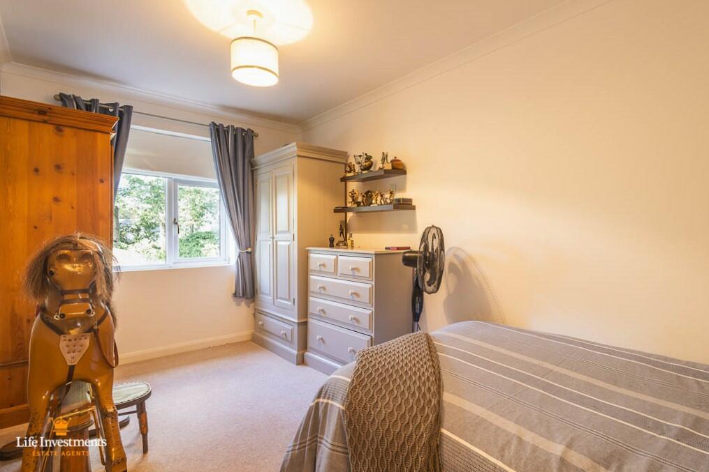 Additional image 14 of Lime Tree Avenue, Rugby, Warwickshire, CV22