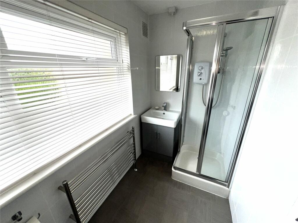 Additional image 20 of Gipsy Road, Welling, Kent, DA16