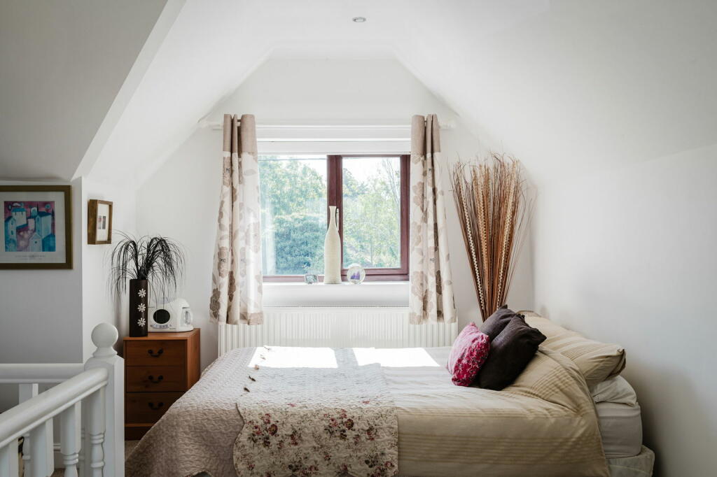 Additional image 12 of Wrotham Road, Meopham, Gravesend, DA13 0QG