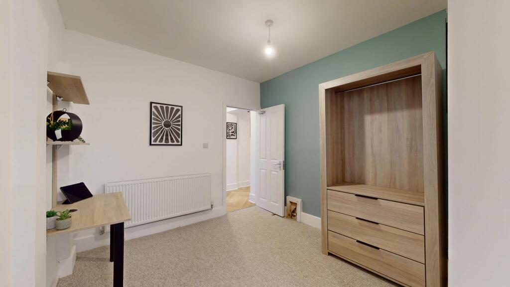 Additional image 59 of Long Acres 2 WEEK RENT FREE 25/26, ,