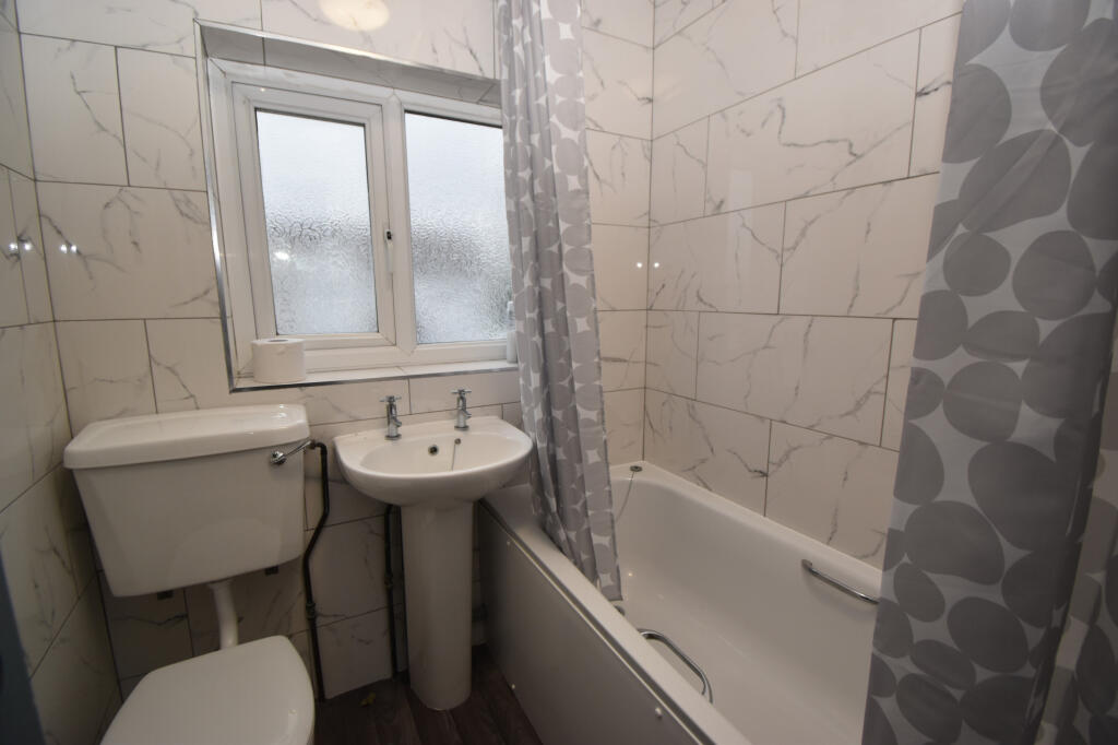 Additional image 8 of Southlea Avenue, Leamington Spa, Warwickshire, CV31