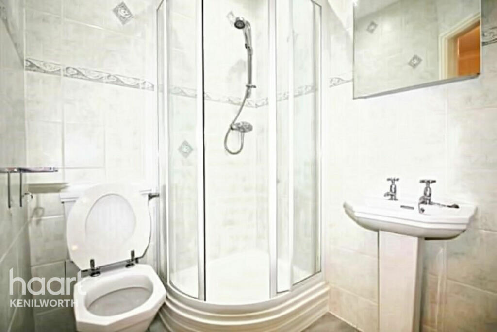 Additional image 9 of Clarendon Road, Kenilworth