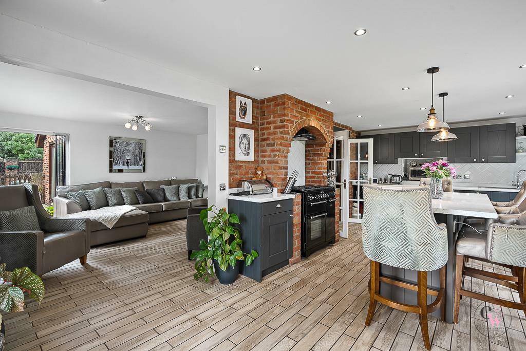 Additional image 4 of High Street, Winsford