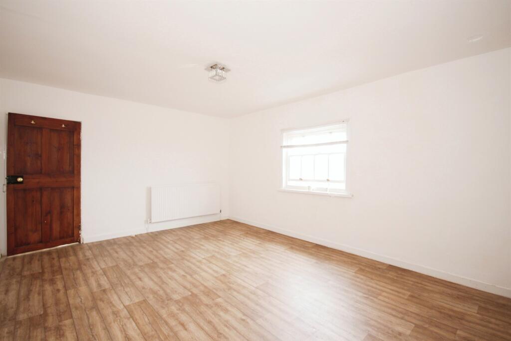 Additional image 9 of Upper Cape, Warwick