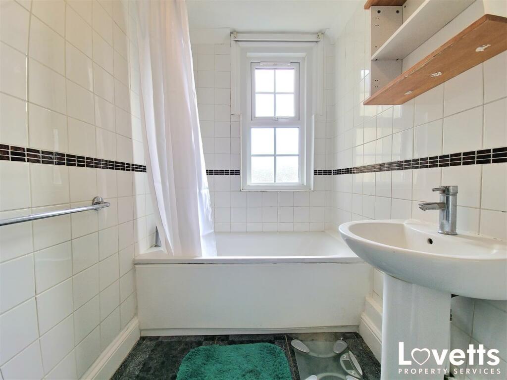 Additional image 12 of Lewis Crescent, Cliftonville, Margate, CT9