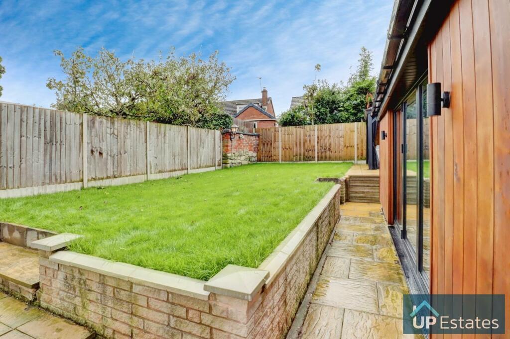 Additional image 28 of EXTENDED, RENOVATED DETACHED - Coventry Road, Bulkington