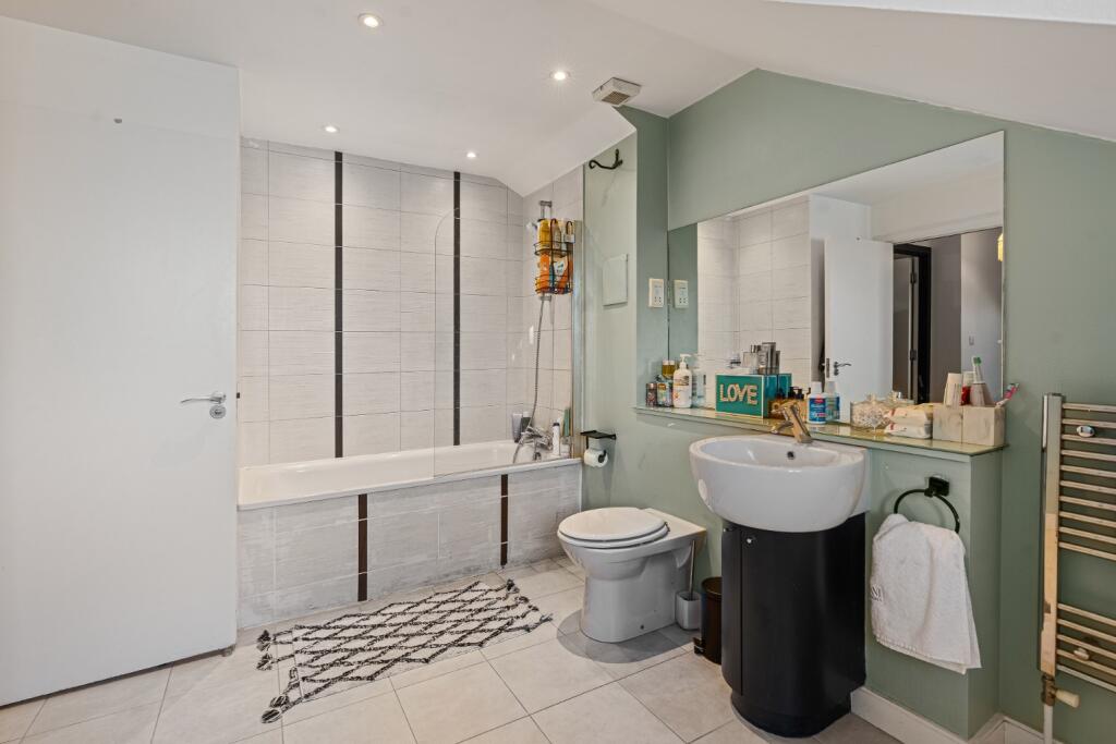 Additional image 9 of Halfway Street, Sidcup, DA15 8DQ