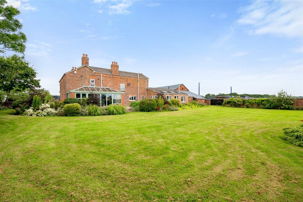 Additional image 28 of Newfield Equestrian & Dog Day Care, Nantwich Road, Wimboldsley, CW10 0LL