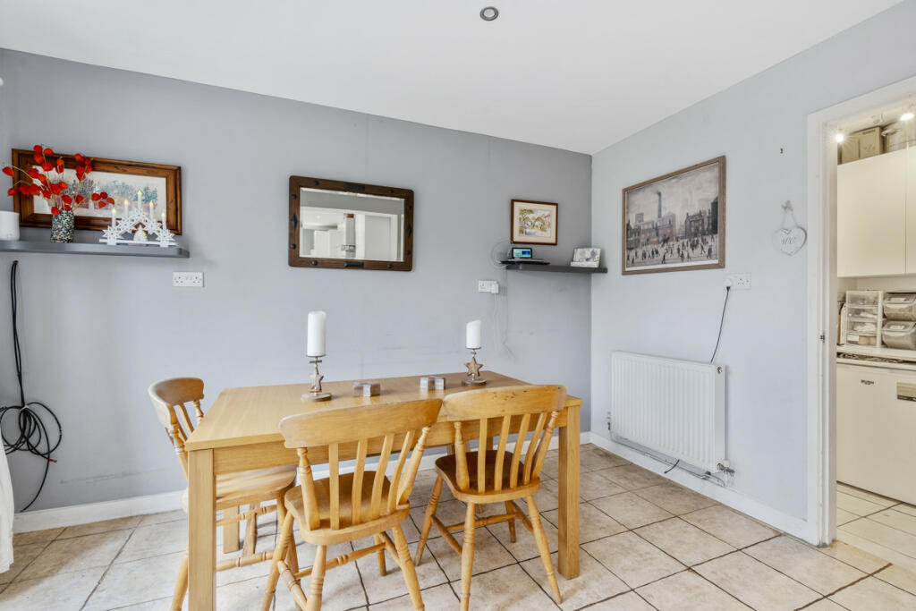 Additional image 3 of Orchard Way, Southam, CV47