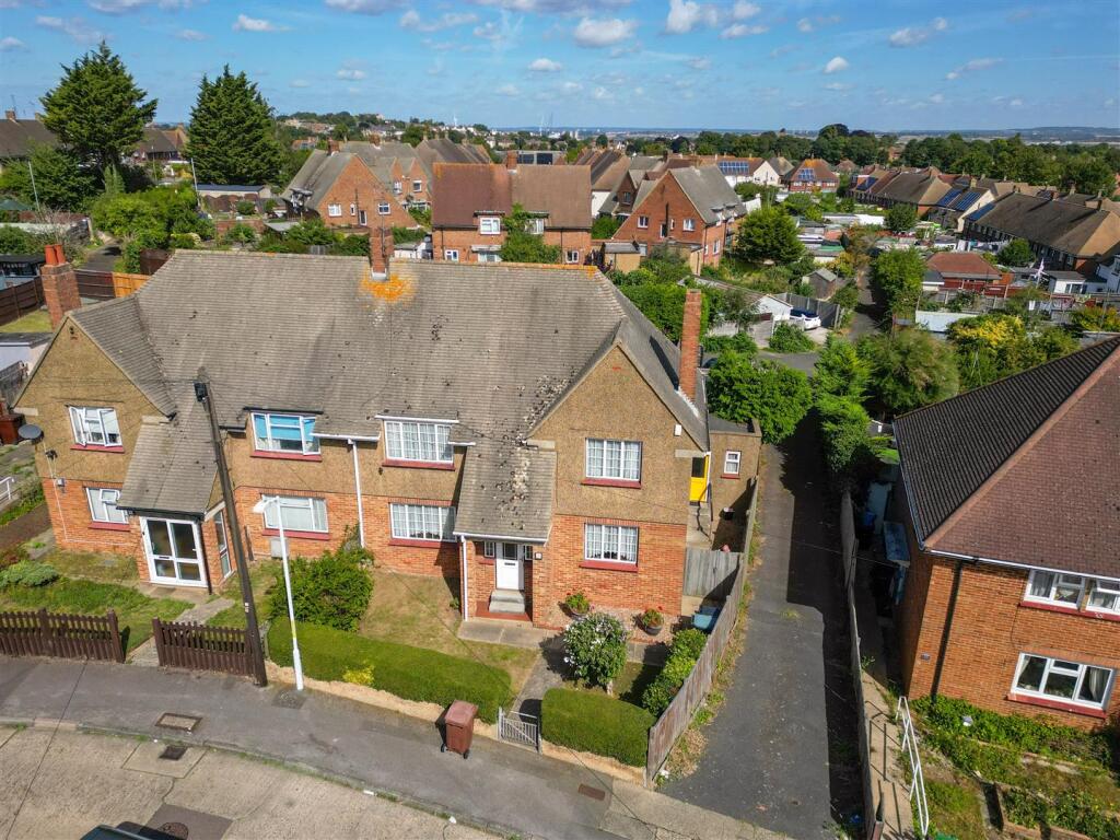 Additional image 28 of Bristol Road, Gravesend