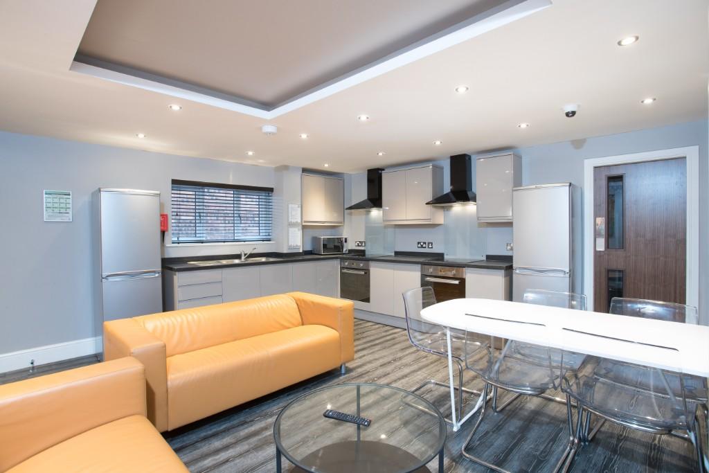 Additional image 29 of Crewe, Cheshire, CW2 (Apollo Buckingham Students)