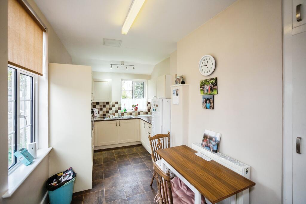 Additional image 4 of Parrock Avenue, Gravesend, DA12