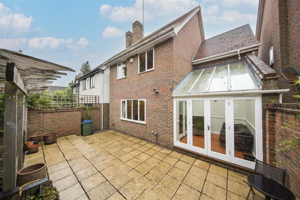 Additional image 5 of London Road, Farningham