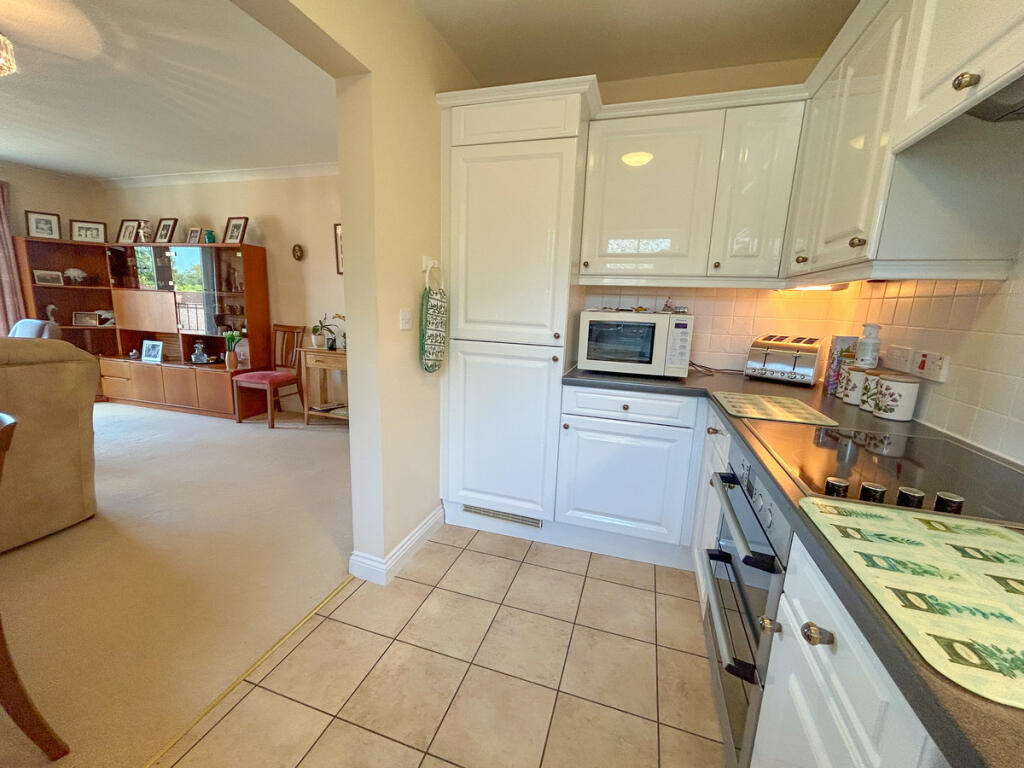 Additional image 4 of Compton Court, Rugby, CV22