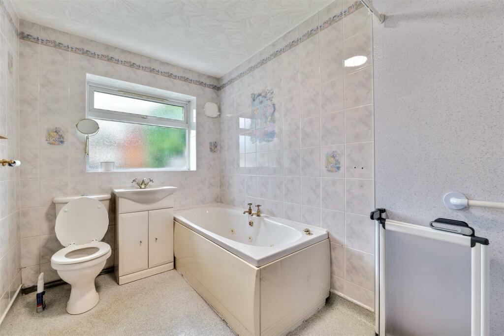 Additional image 14 of Nuneaton Road, Bulkington