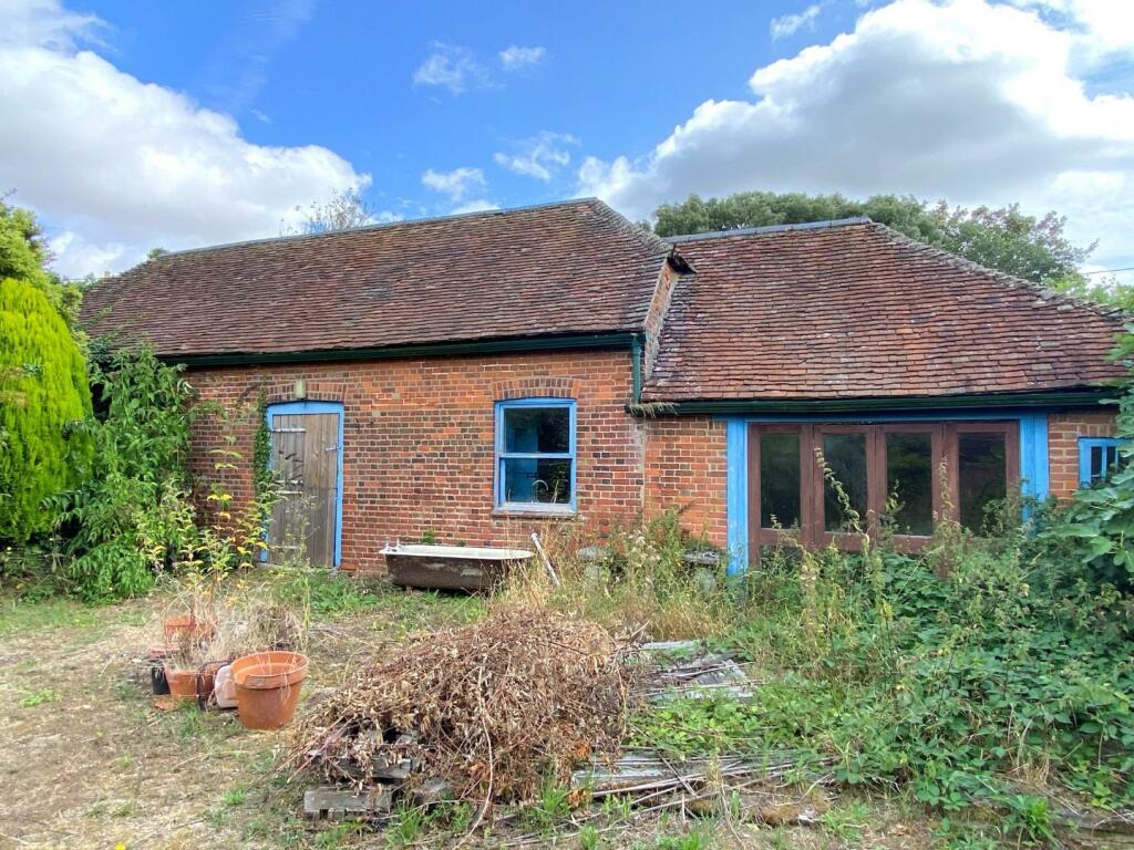 Additional image 26 of Thong Lane, Shorne,