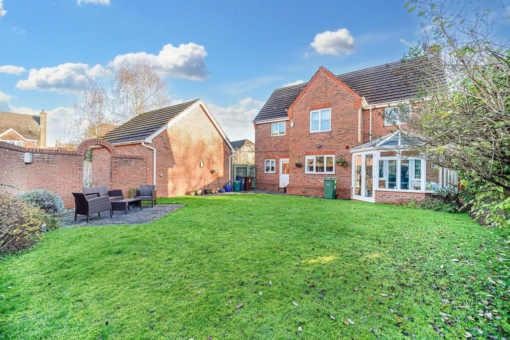 Additional image 18 of Grovefield Crescent, Balsall Common, CV7