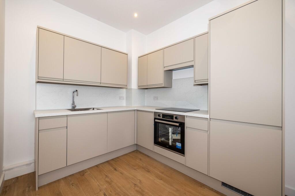 Additional image 8 of Wraik Hill, Whitstable, CT5