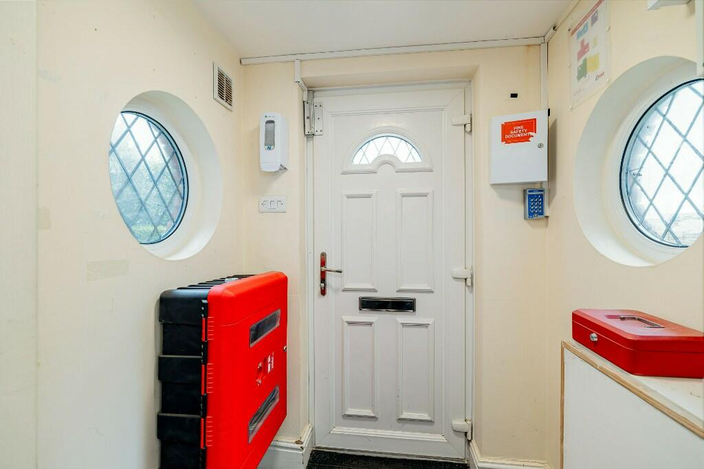 Additional image 10 of Bank Hall Farm, Swanlow Lane, Winsford, CW7 4BP