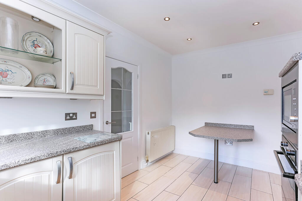 Additional image 10 of Gipsy Close, Balsall Common, Coventry