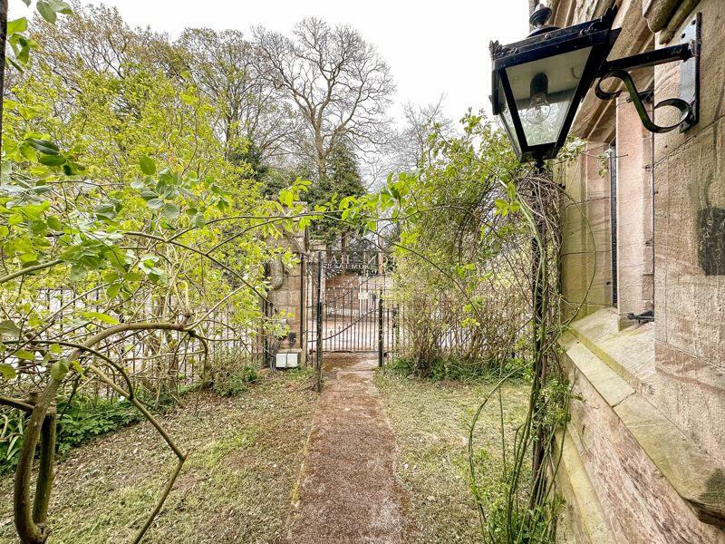 Additional image 38 of East Lodge, Moreton