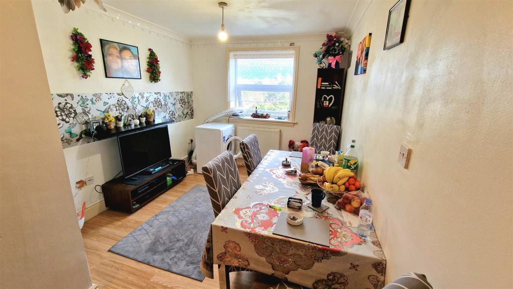 Additional image 12 of Godwin Road, Cliftonville, Margate