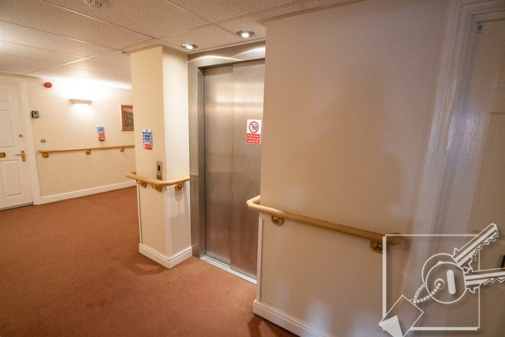 Additional image 17 of Glen View, Gravesend